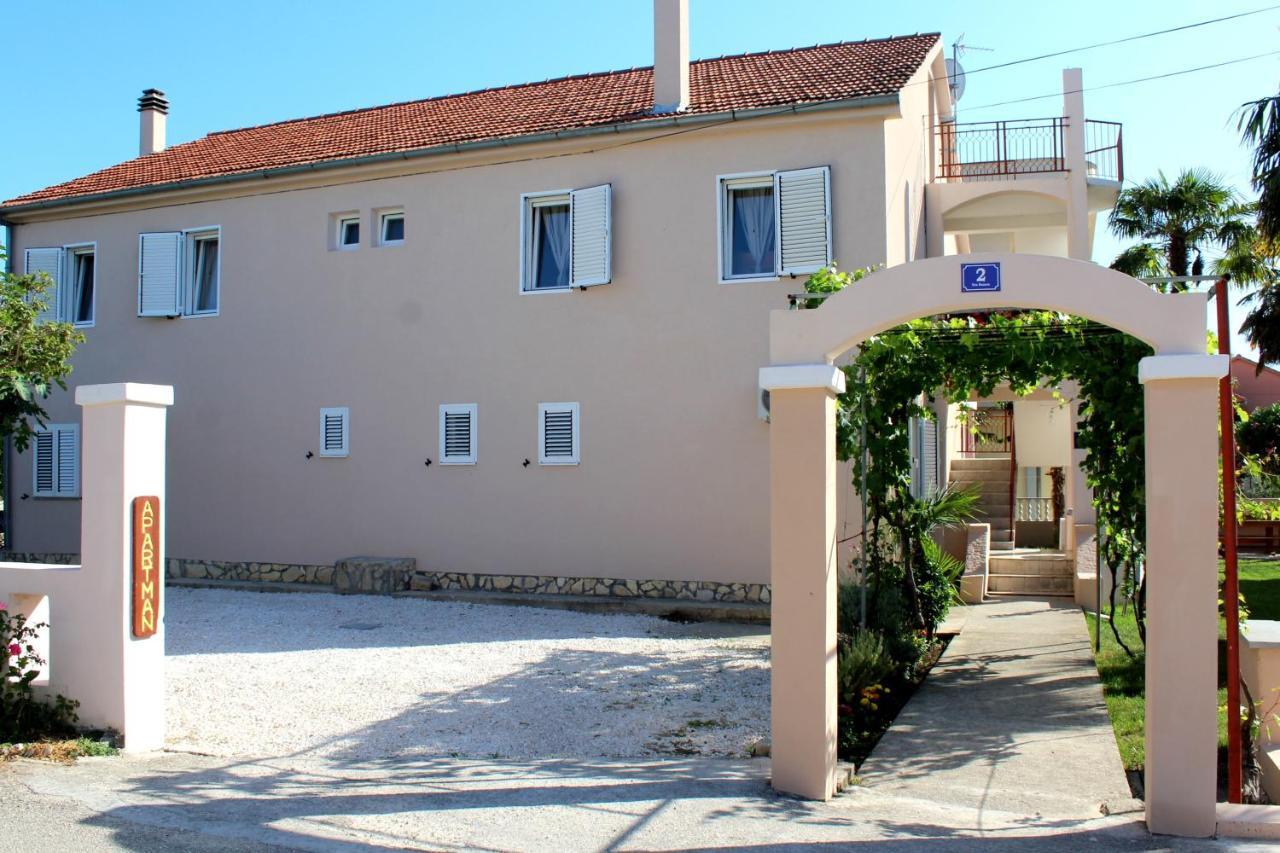 Apartment Apartments By The Sea Sukosan, Zadar - 6402